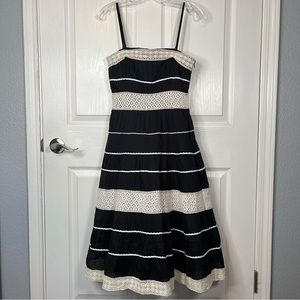 Ann Taylor Sz 2 Black & White Sleeveless Dress Lace Strapless A Line Fit N Flare